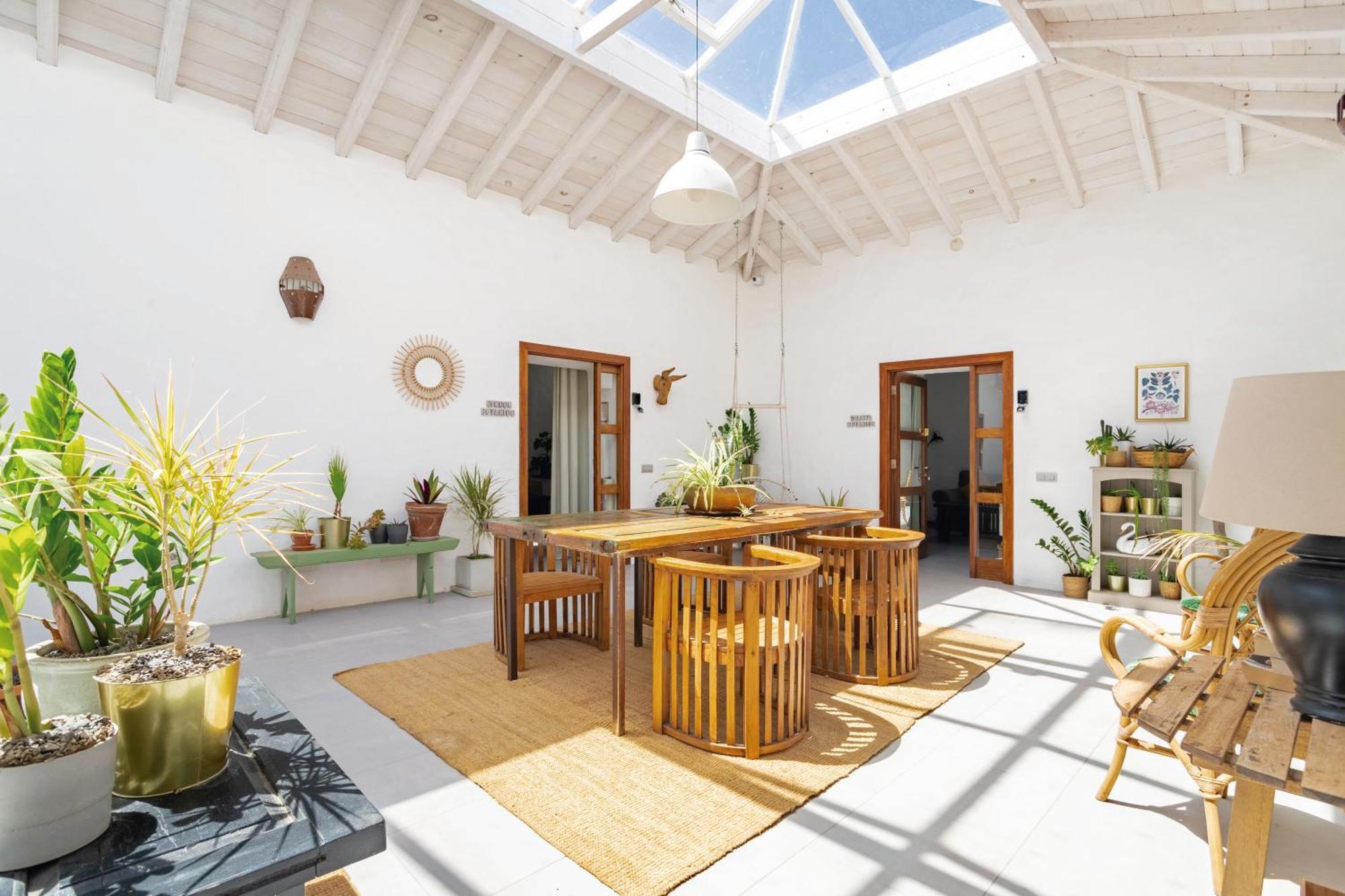 Cuarto Botanico Studio - Shared Pool - Central Island Location - 10 Mins Drive To Famara And La Santa Tiagua Exterior photo